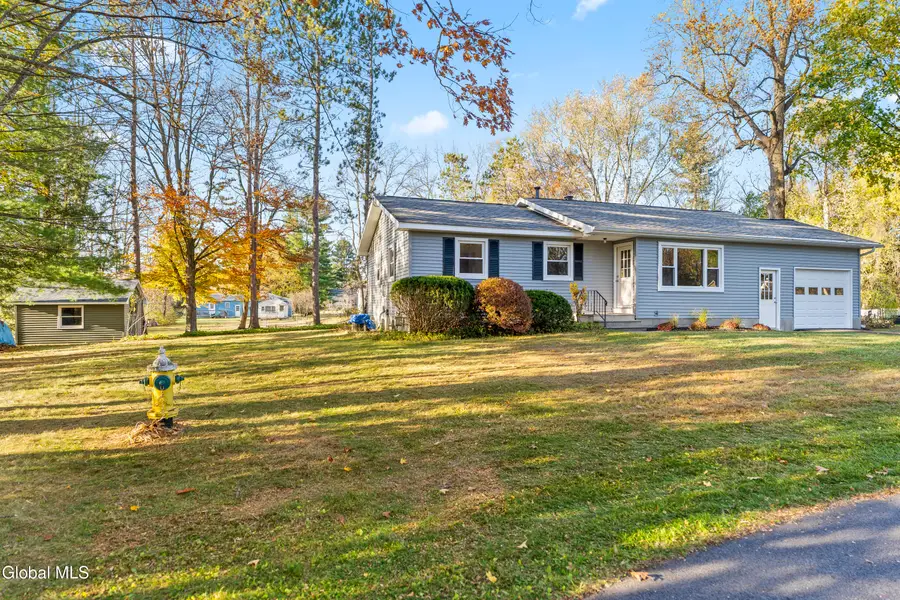 10 Dawn Drive, Glenville, NY 12302 - Image #2