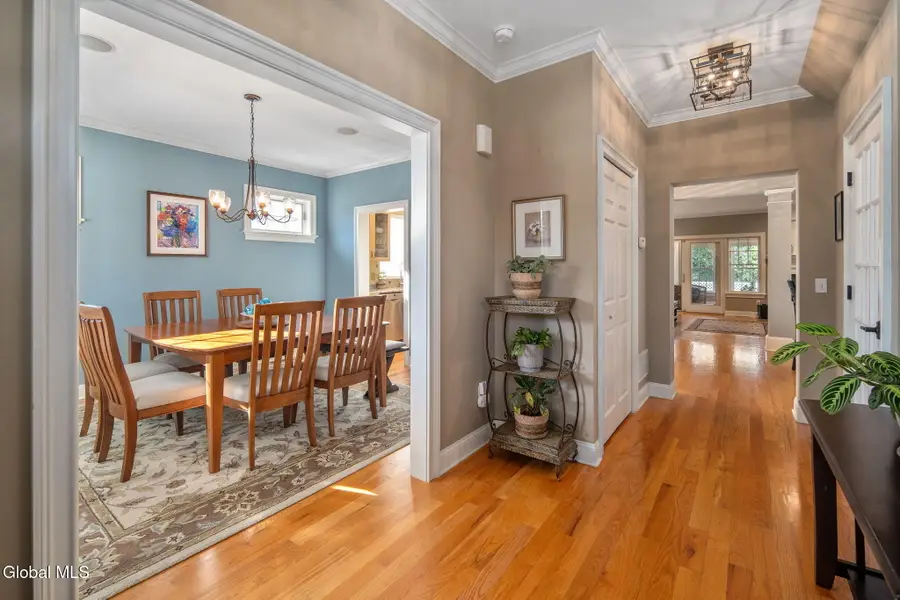 7 N Park Alley, Saratoga Springs, NY 12866 - Image #3