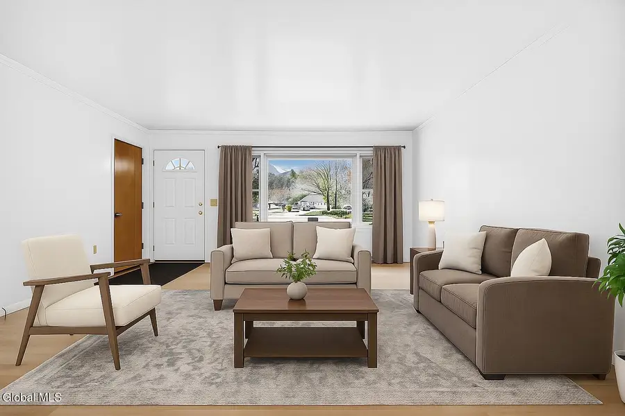 26 Northwood Drive, Malta, NY 12020 - Image #3