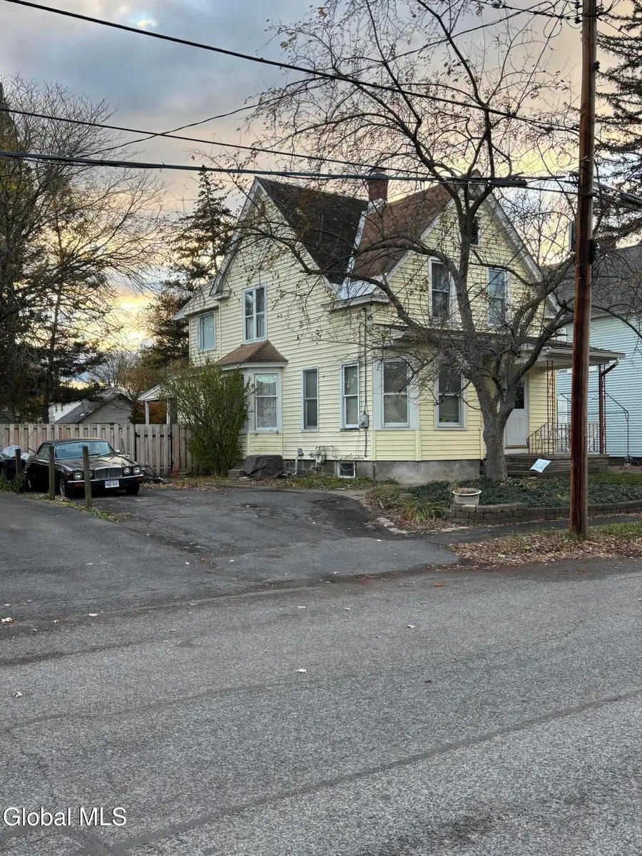 311 Riverside Avenue, Glenville, NY 12302 - #2