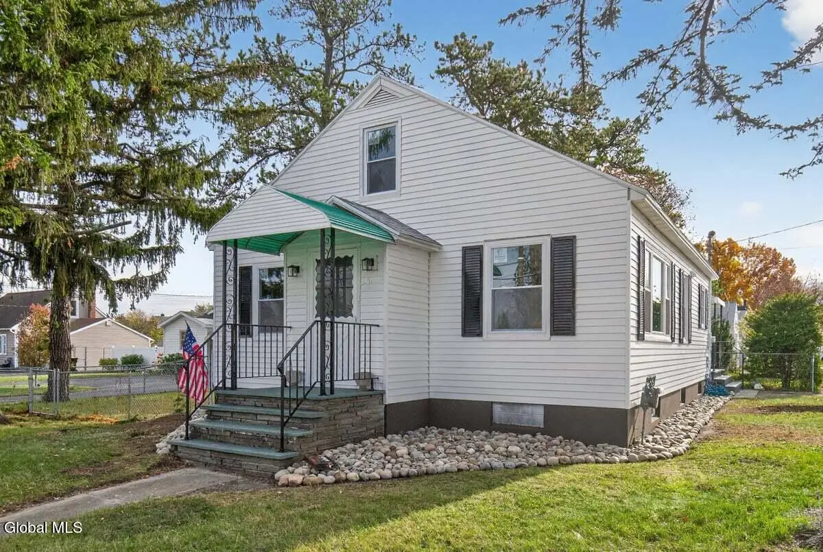 231 Mariaville Road, Rotterdam, NY 12306 - Image #1