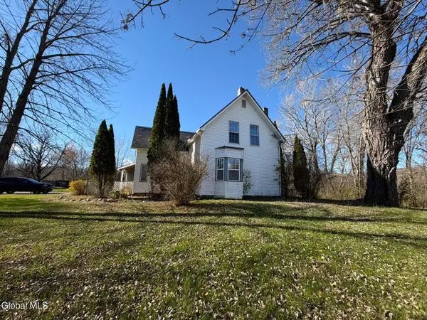 1361 Nys Rte 9n, Ticonderoga, NY 12883