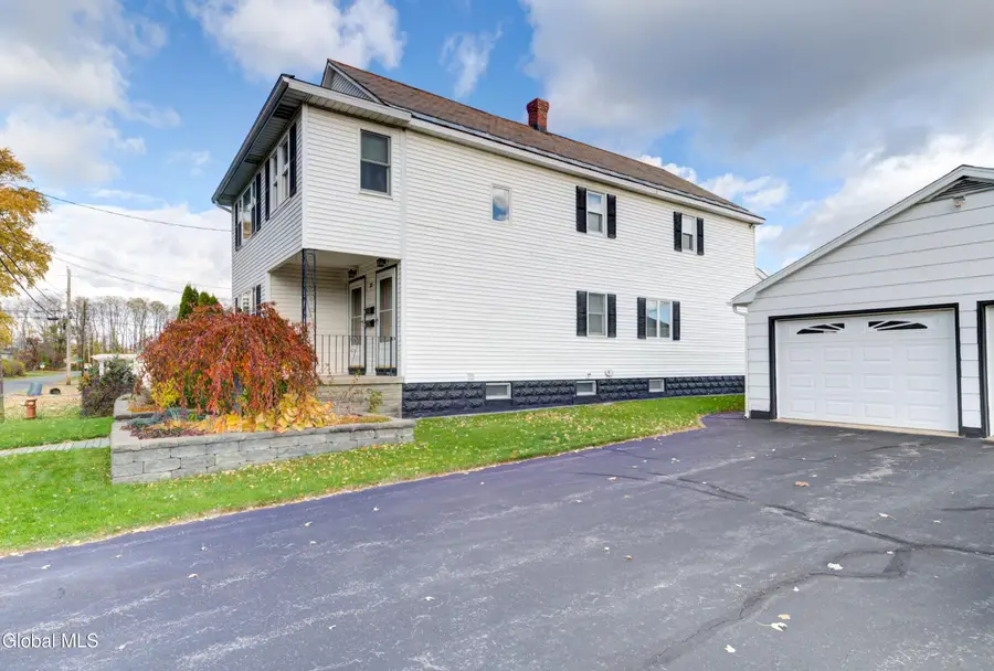 32 Wedgewood Avenue, Rotterdam, NY 12303 - Image #2