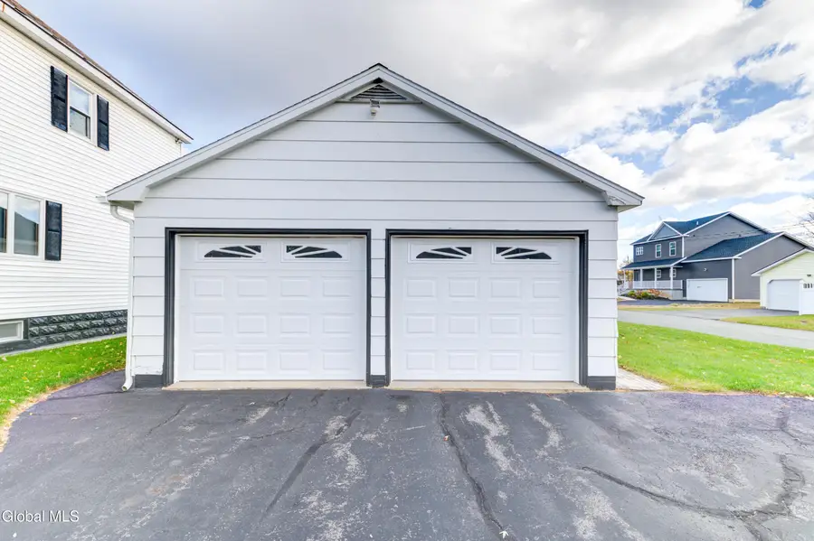 32 Wedgewood Avenue, Rotterdam, NY 12303 - Image #3