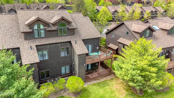 73 Liftside Drive #B1, Hunter, NY 12442