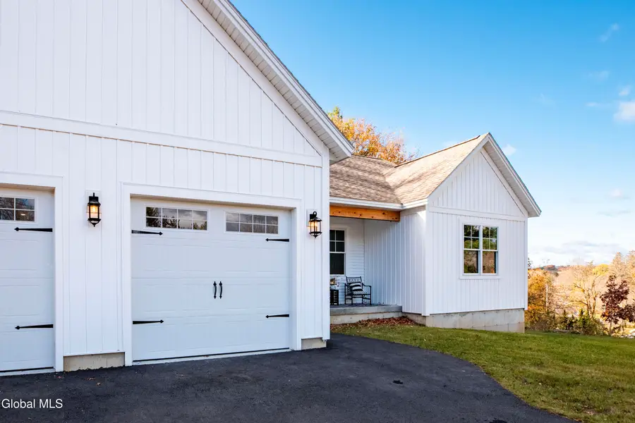 24 Crescent Terrace, North Greenbush, NY 12198 - Image #3