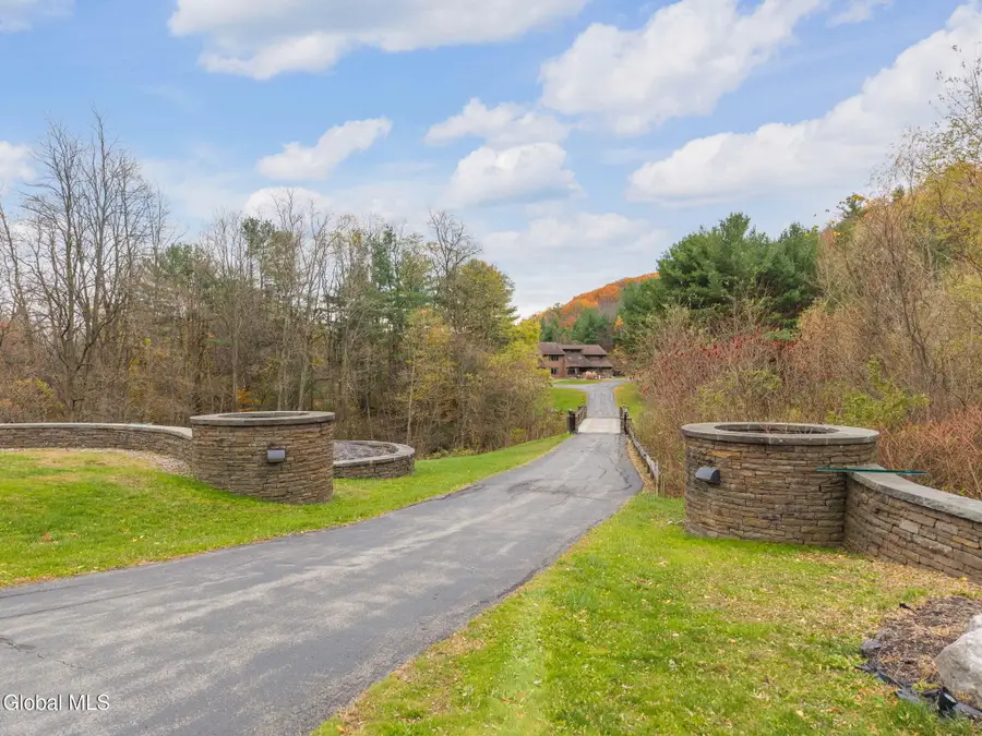 3041 Mariaville Road, Rotterdam, NY 12306 - Image #2