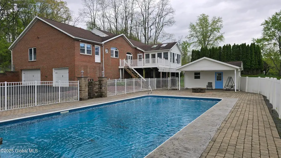 505 Elm Avenue, Bethlehem, NY 12158 - Image #2