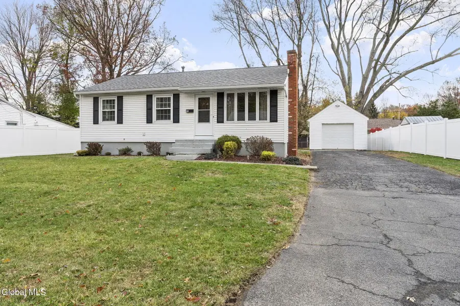 22 Hanifin Avenue, Colonie, NY 12205 - Image #2