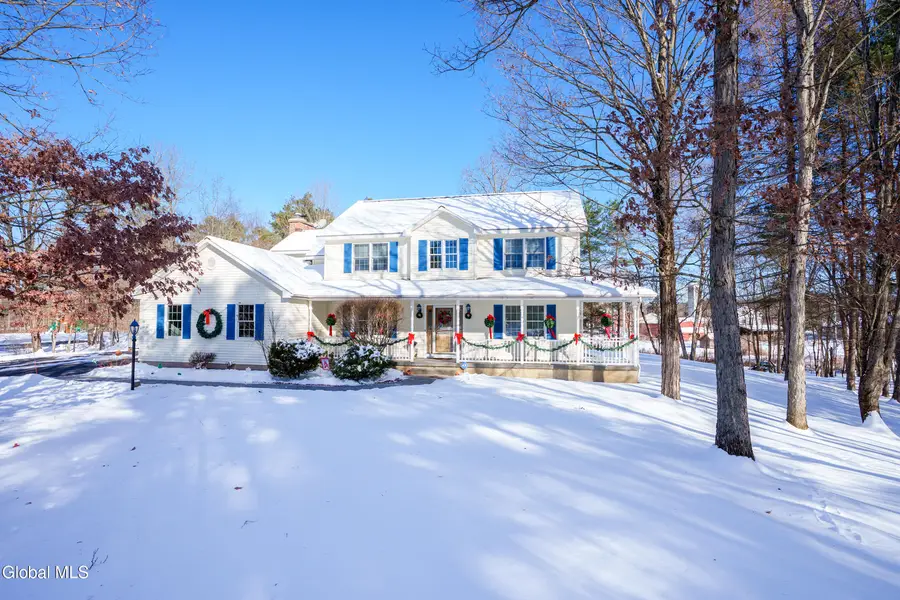 7 Edward Drive, Sand Lake, NY 12196 - Image #2