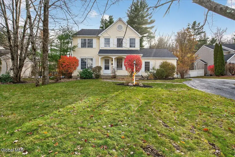 15 Coneflower Court, Malta, NY 12020 - Image #2