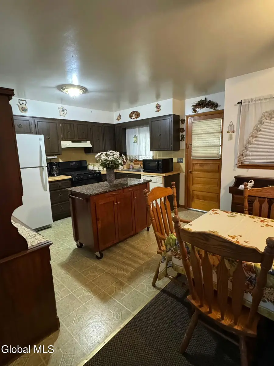 7 James Street, Lorenz Park, NY 12534 - Image #3