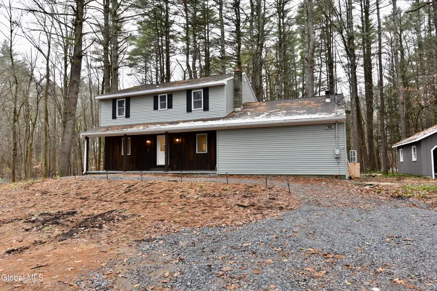 1011 Middleline Road, Ballston Spa, NY 12020 - Image #3