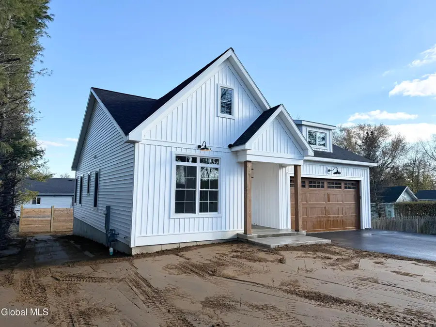 49 Pleasant Street, Cohoes, NY 12047 - Image #3