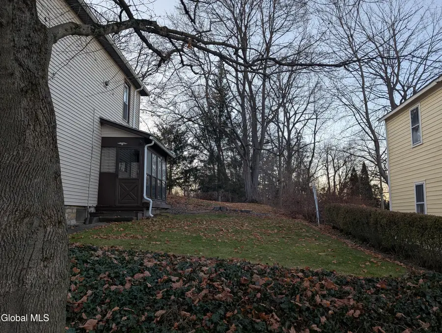 10 Shaper Avenue, Canajoharie, NY 13317 - Image #3