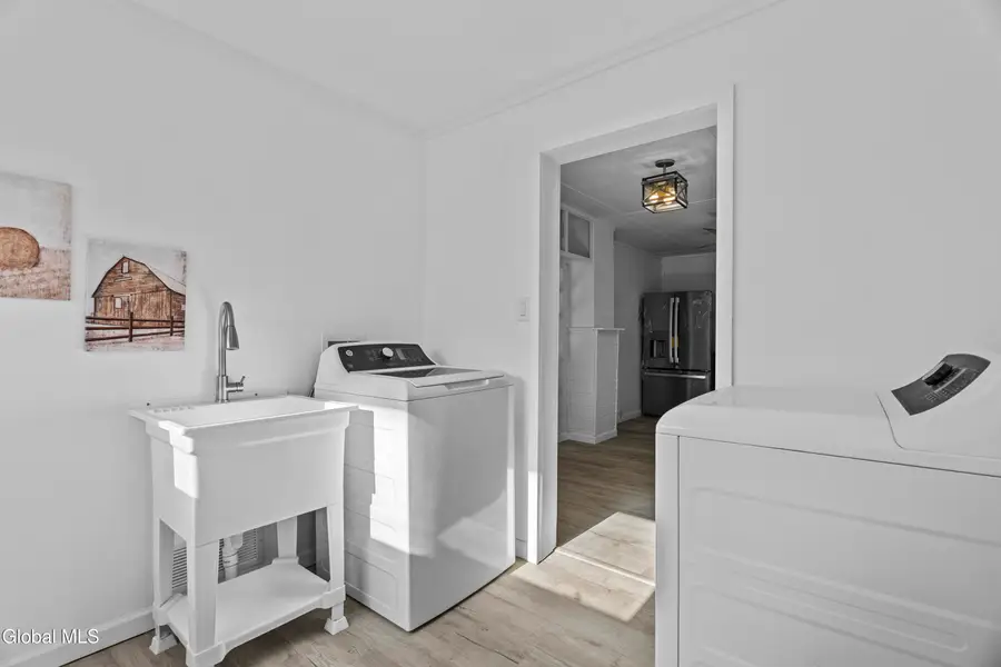 33 Western Avenue, Charlton, NY 12010 - Image #3