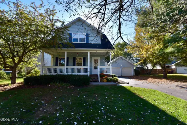 10 New Kent Road, Wilton, NY 12831