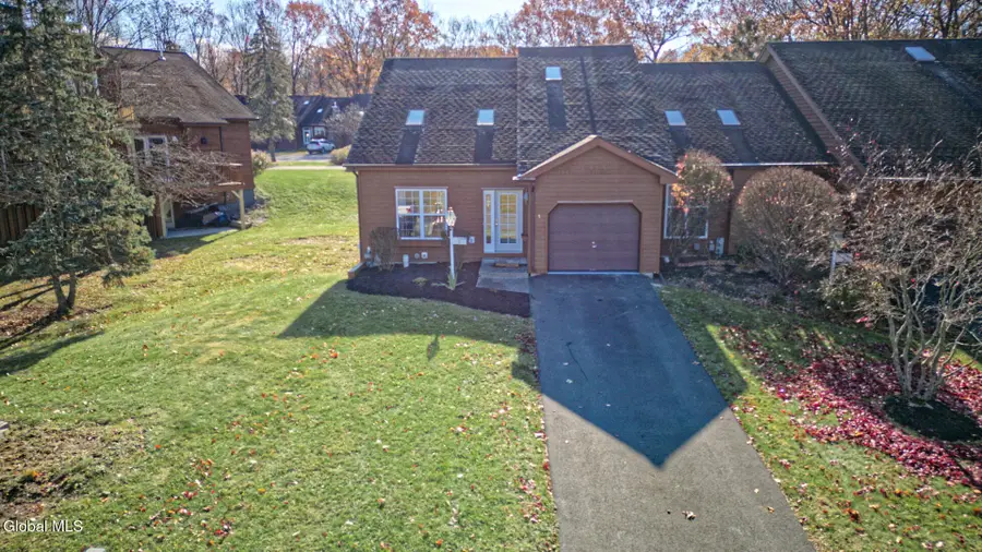 1 Tracey Court, Troy, NY 12180 - Image #3