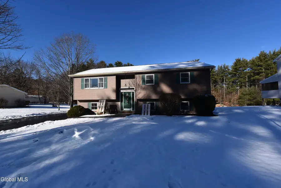 86 3rd Avenue, Hadley, NY 12835 - Image #3