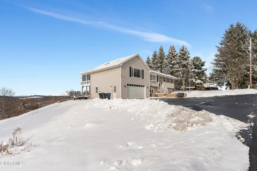 23 Geiser Road, North Greenbush, NY 12198 - Image #2