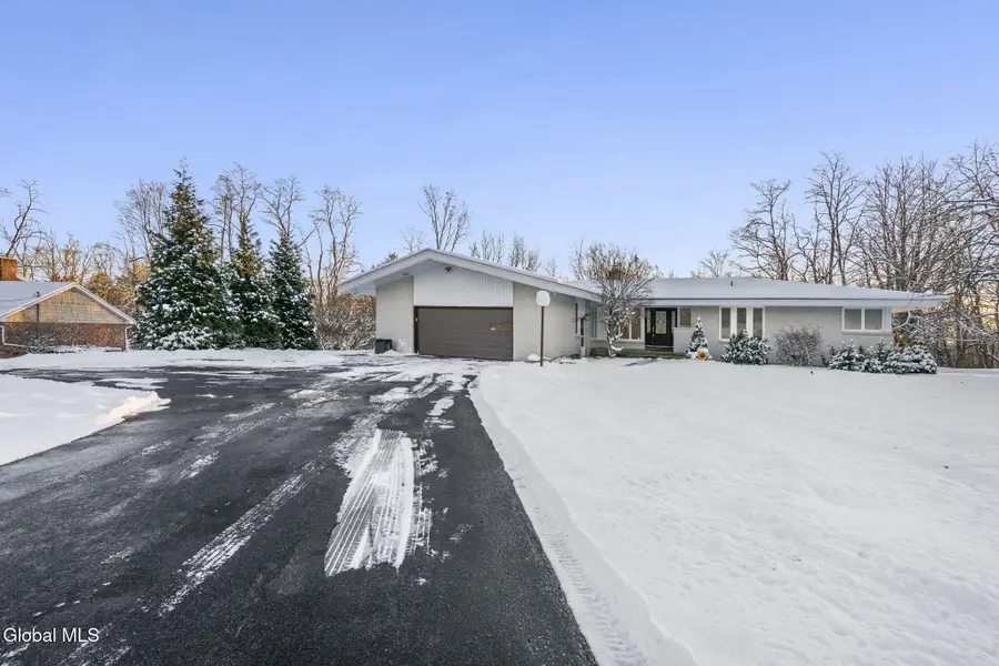 268 Golf Course Road, Amsterdam, NY 12010 - Image #2