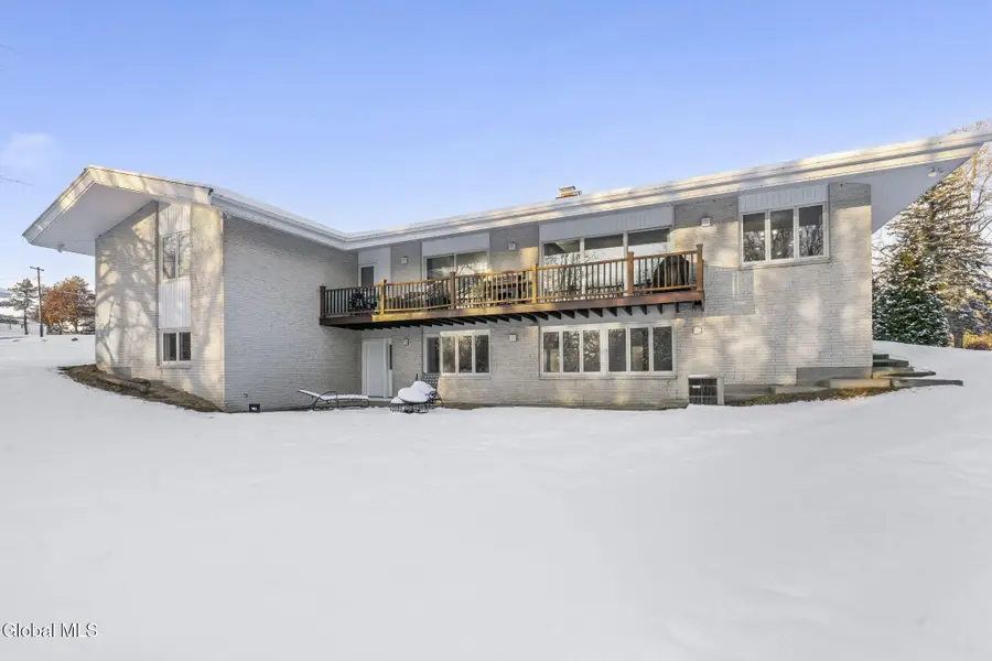 268 Golf Course Road, Amsterdam, NY 12010 - Image #3