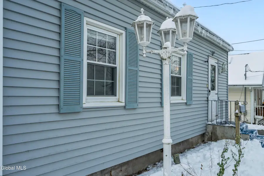 268 E Maryland Avenue, Rensselaer, NY 12144 - Image #3