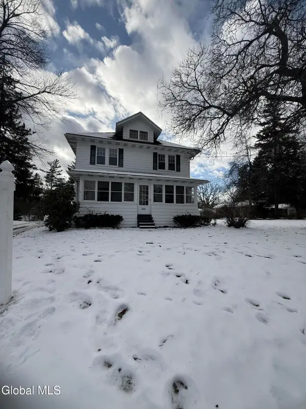 236 Glenmont Road, Bethlehem, NY 12077