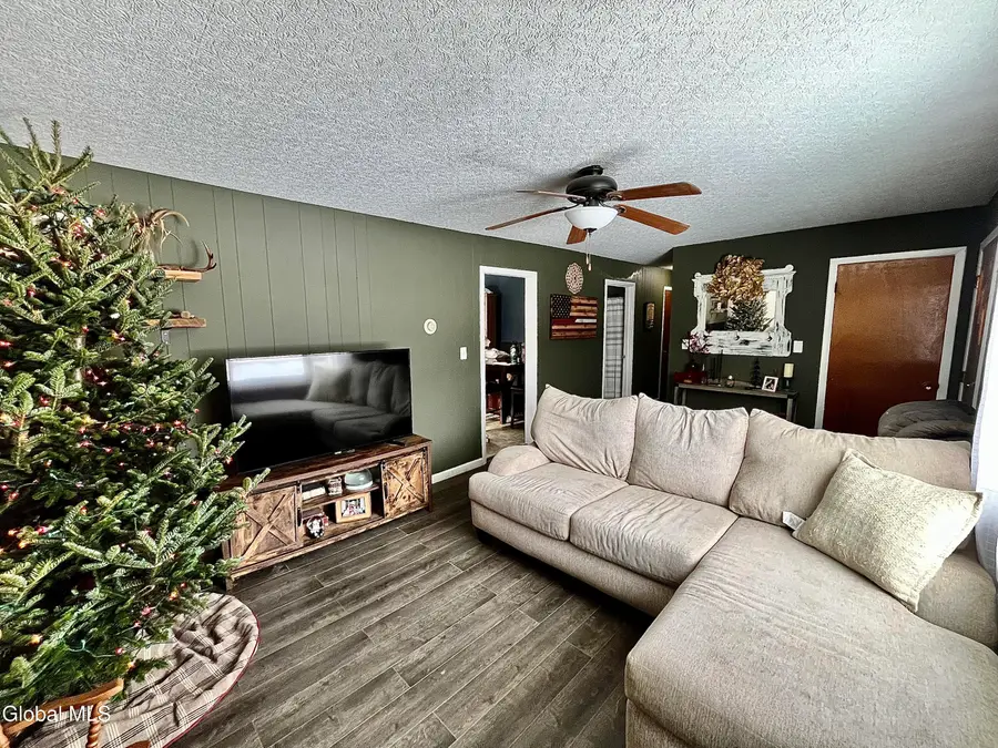 693 Ny-10, Jefferson, NY 12093 - Image #3