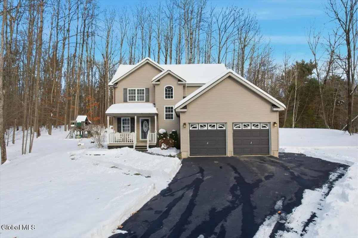 4 White Birch Lane, Wilton, NY 12831 - Image #1