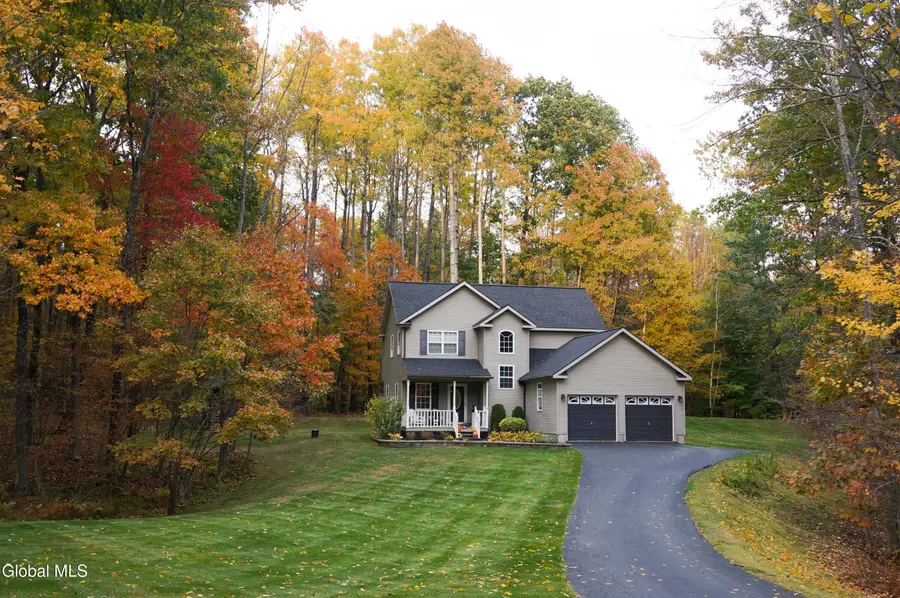 4 White Birch Lane, Wilton, NY 12831 - Image #2