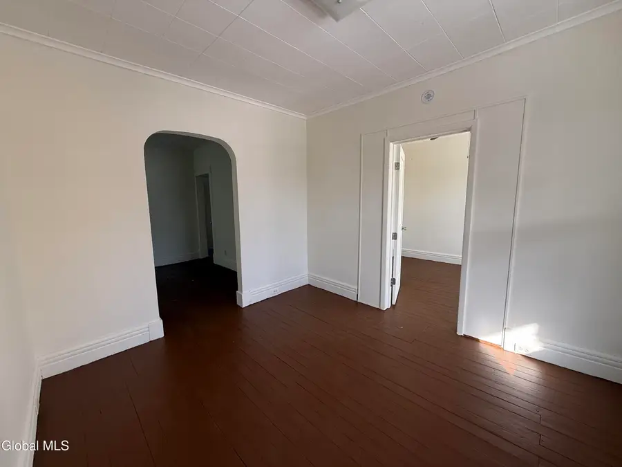 6 Blood Street, Amsterdam, NY 12010 - Image #2