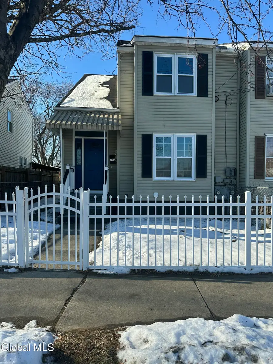 740 Hamilton Street, Schenectady, NY 12307 - #2