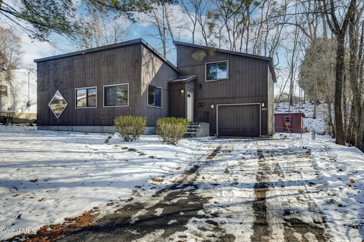 331 13th Street, Schenectady, NY 12306 - #1