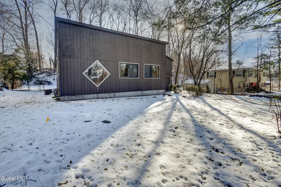 331 13th Street, Schenectady, NY 12306 - #3