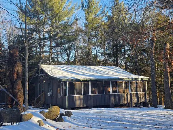 7 Scott Lane, Edinburg, NY 12134