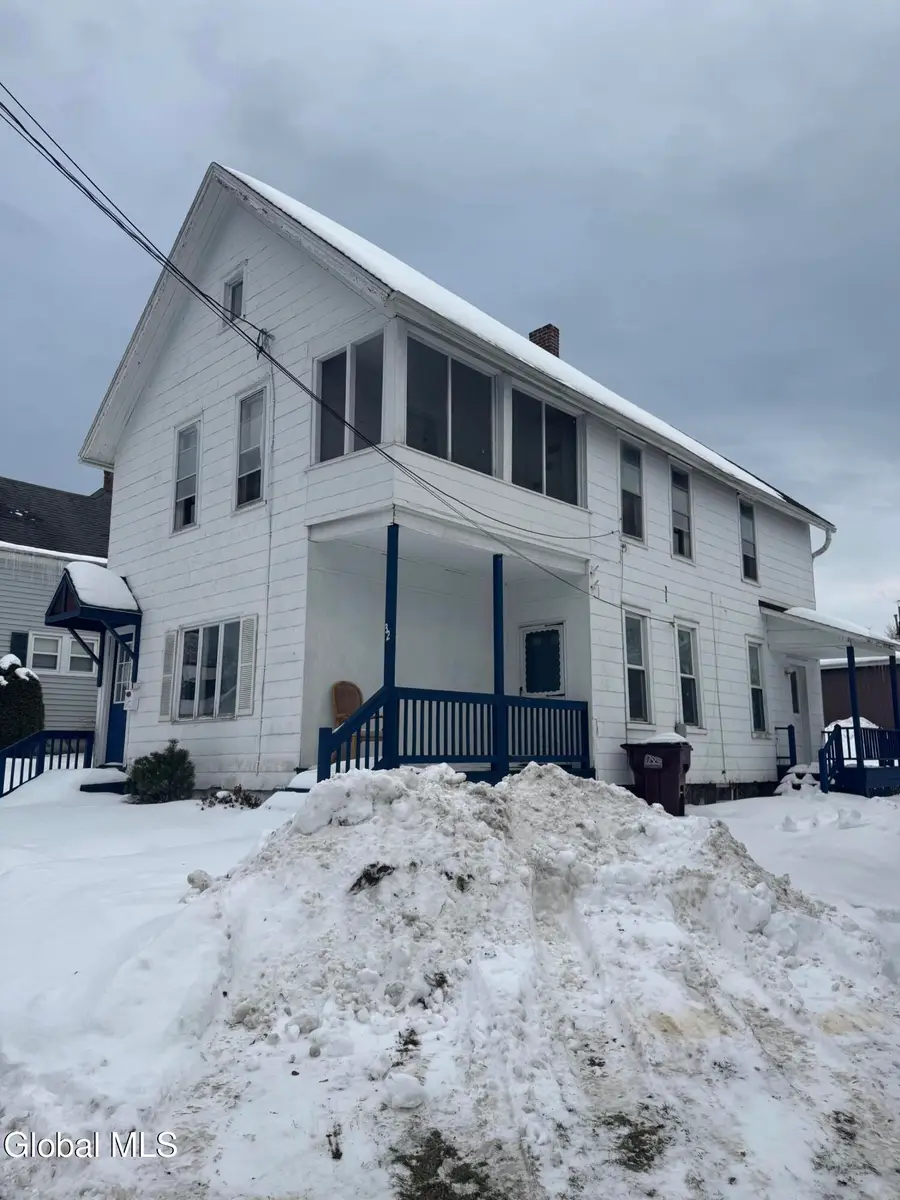 32 Walnut Street, Gloversville, NY 12078 - Image #3