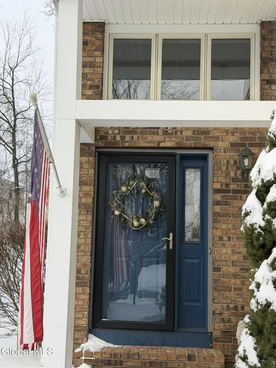 5 Captains Boulevard, Waterford, NY 12188 - Image #2