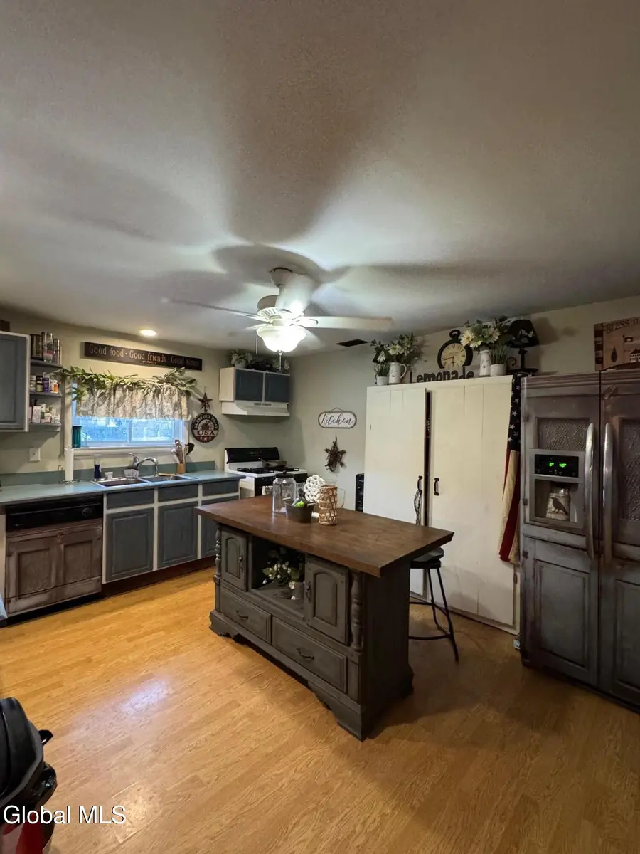 22 Mc Intyre Street, Fort Edward, NY 12828 - Image #3