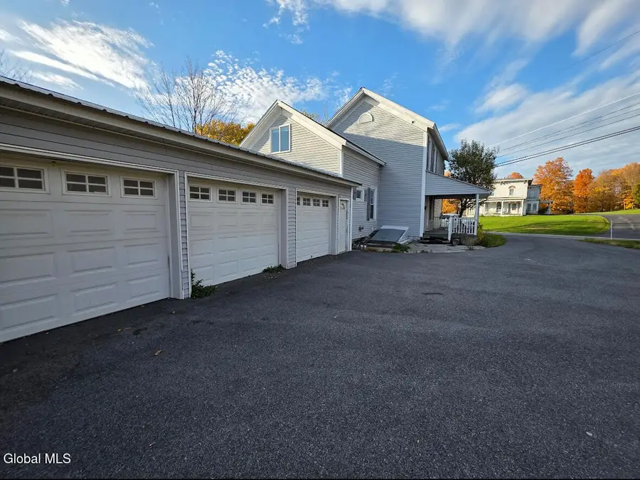 1 Cambridge Road, Greenwich, NY 12834 - Image #3