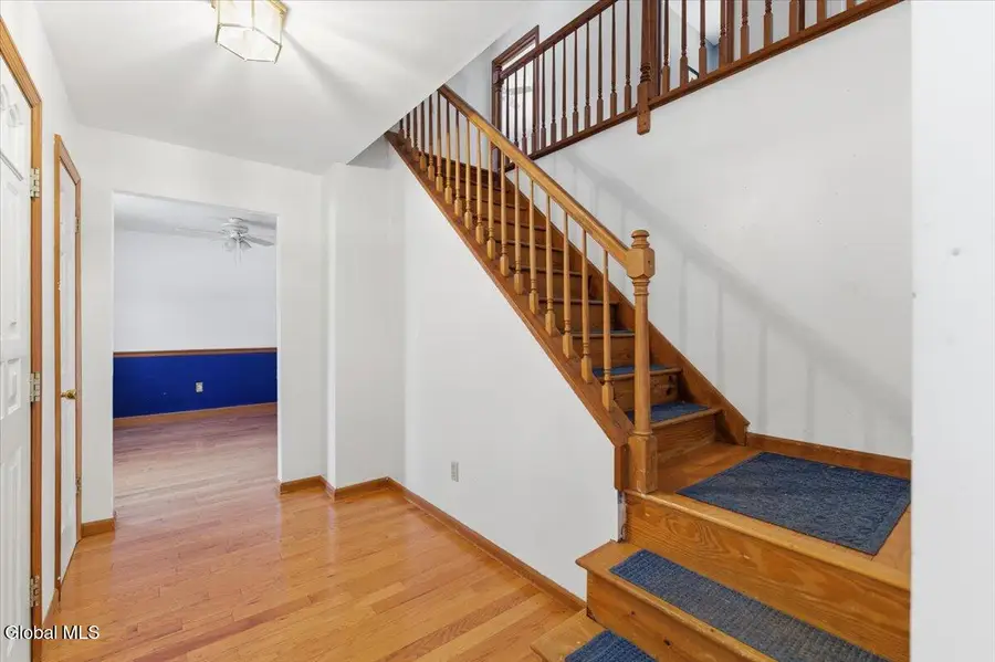 36 Dunwoodie Road, Bethlehem, NY 12077 - Image #3