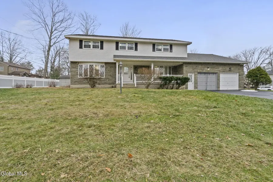 798 Downing Street, Niskayuna, NY 12309 - Image #3