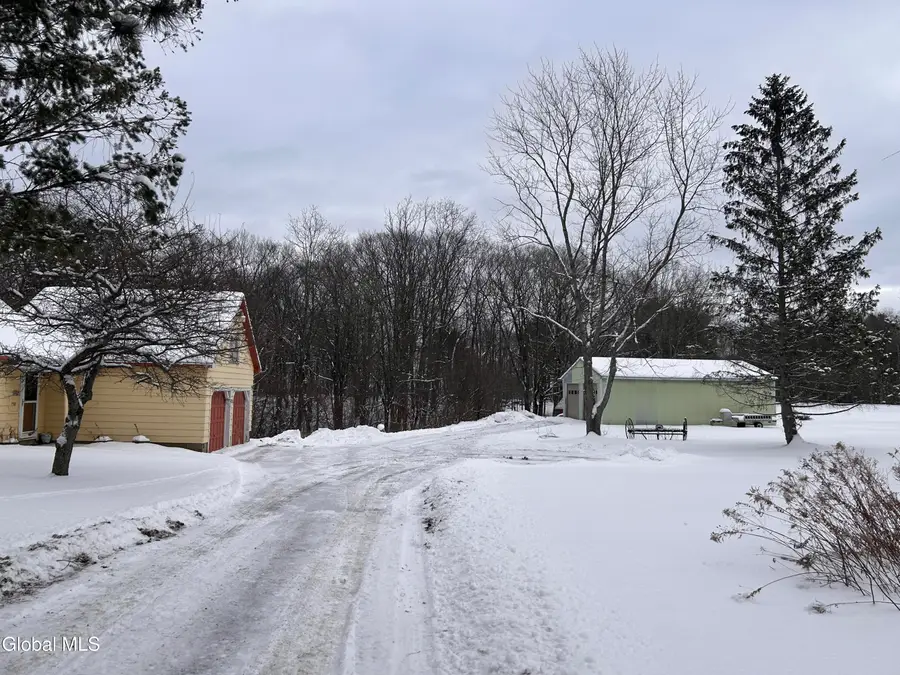 730 Sacandaga Road, Glenville, NY 12302 - Image #2