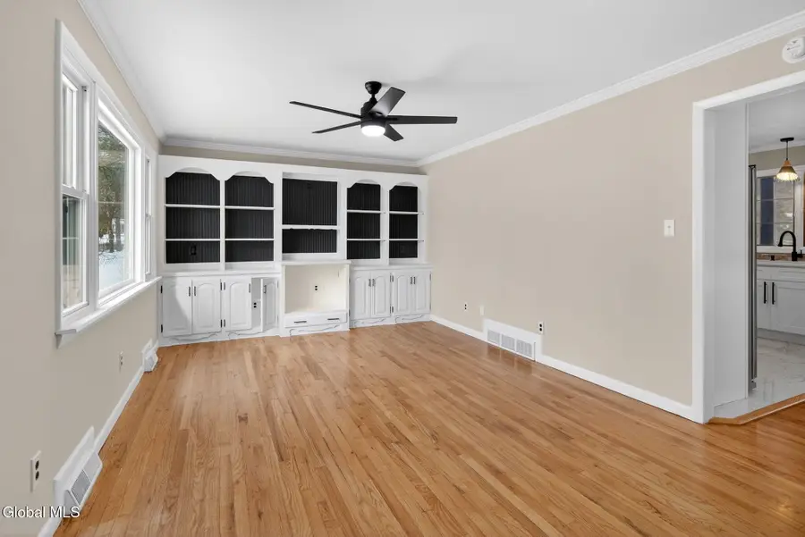 271 Vly Road, Colonie Town, NY 12309 - Image #3