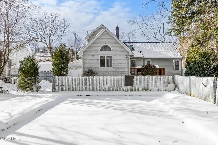 3041 E Lydius Street, Schenectady, NY 12303 - Image #2