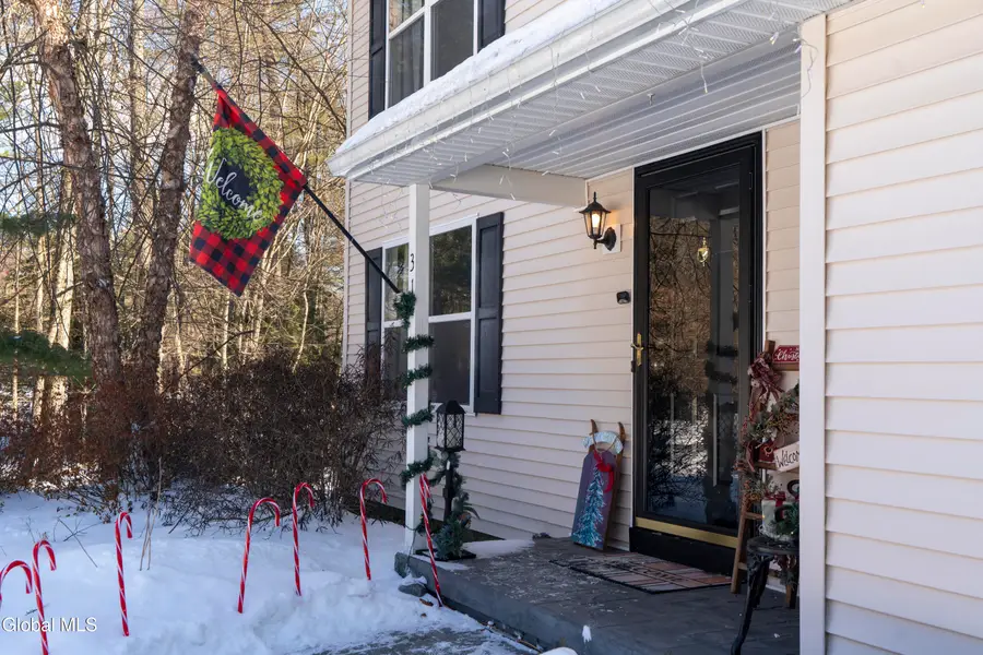 31 Robins Run, Gansevoort, NY 12831 - Image #3