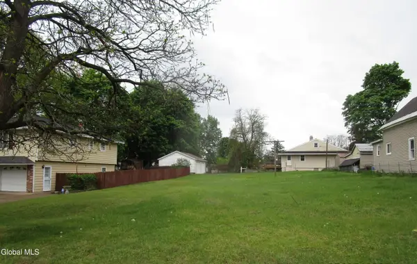 L2.1 Torrington Avenue, Schenectady, NY 12303