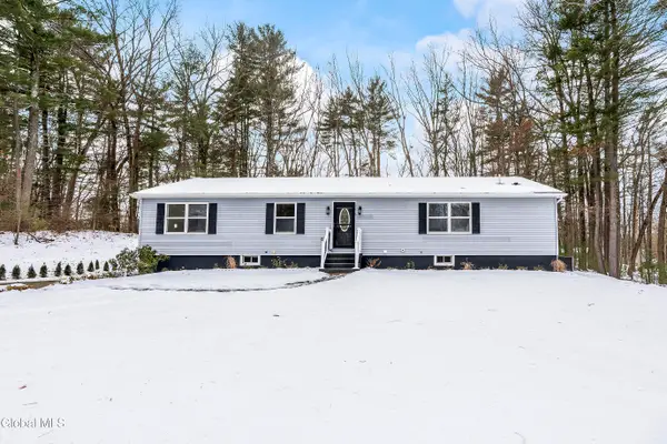 116 Woodin Road, Halfmoon, NY 12065