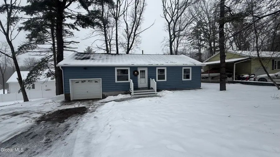 24 Birchwood Lane, Ballston Spa, NY 12020 - Image #2