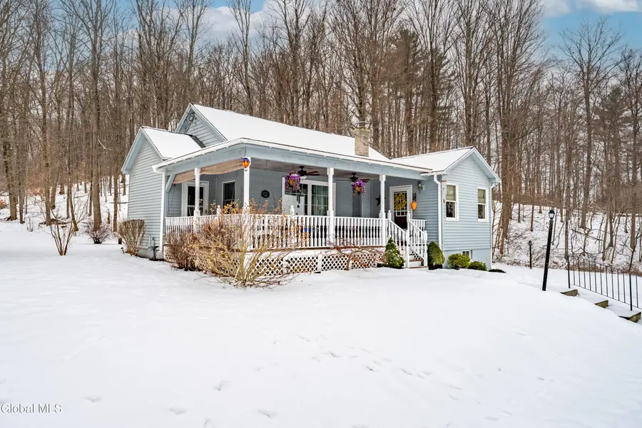 561 Herrington Road, Pittstown, NY 12094 - Image #2